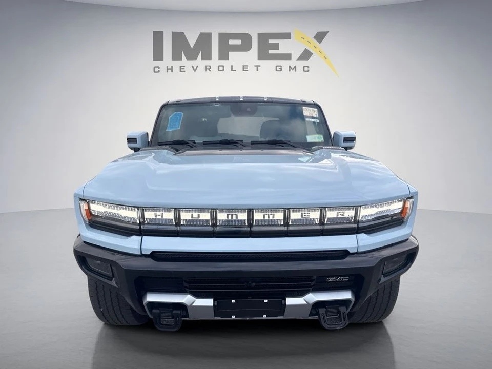 2024 GMC Hummer EV - Image 8 of 15
