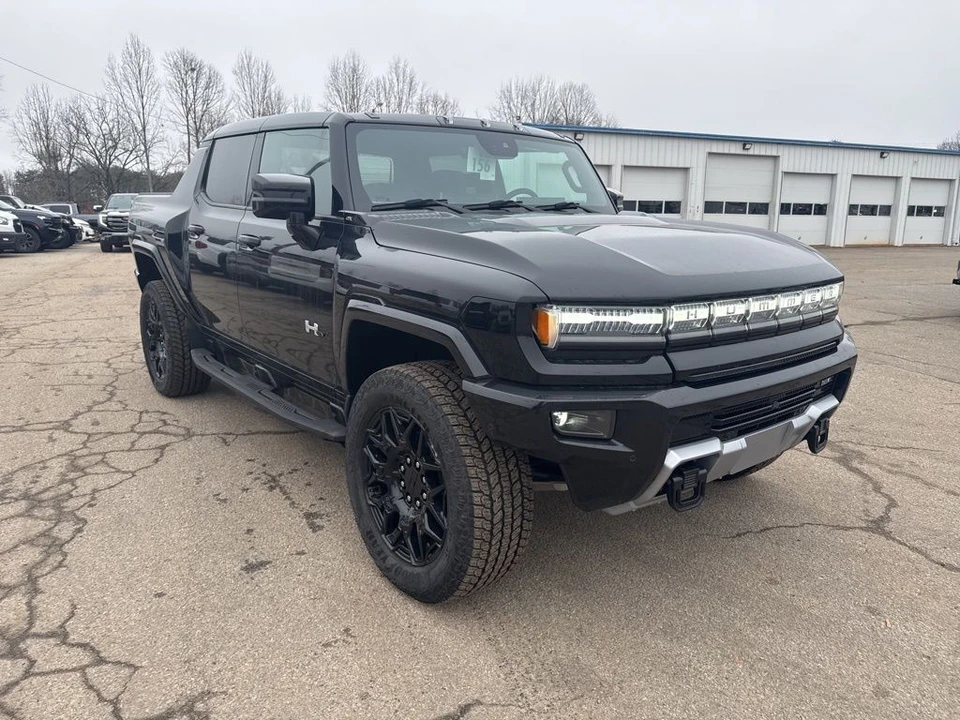 2024 GMC Hummer EV - Image 4 of 8