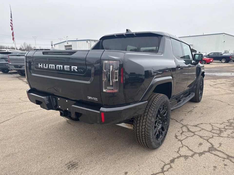 2024 GMC Hummer EV - Image 3 of 8