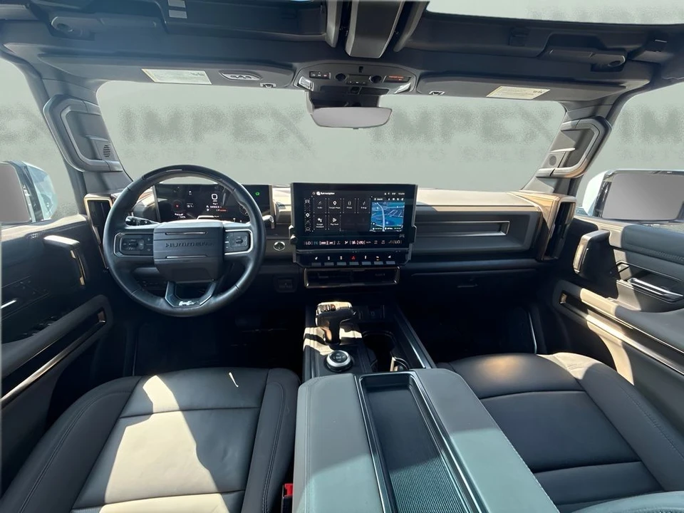 2024 GMC Hummer EV - Image 13 of 29
