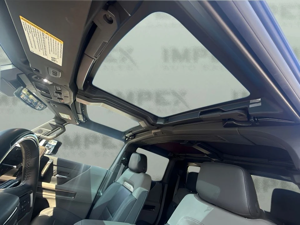 2024 GMC Hummer EV - Image 11 of 29