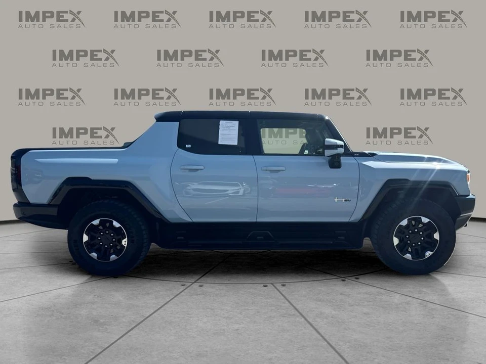 2024 GMC Hummer EV - Image 7 of 29