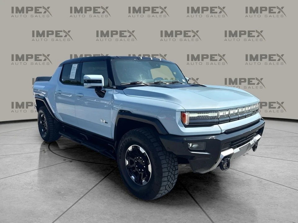 2024 GMC Hummer EV - Image 8 of 29