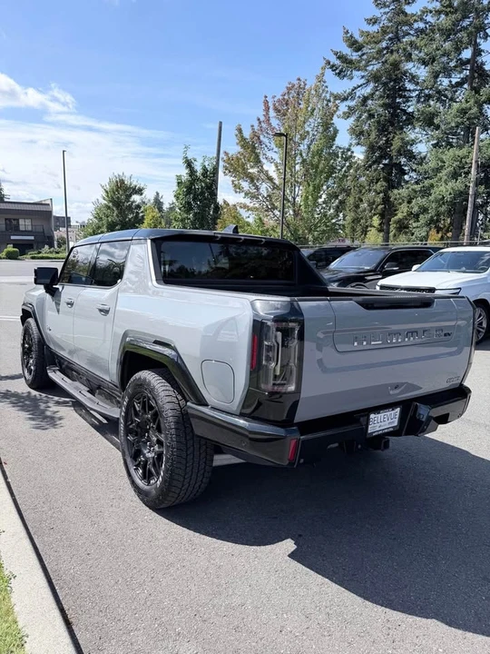 2024 GMC Hummer EV - Image 3 of 17