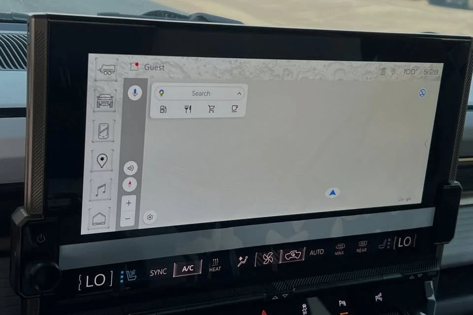 2024 GMC Hummer EV - Image 15 of 20