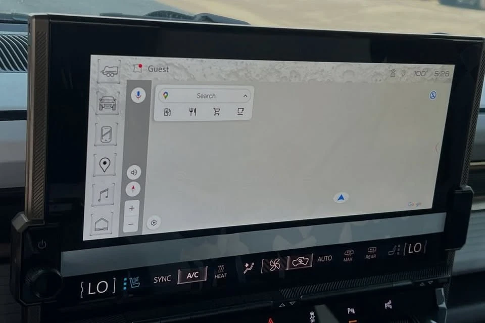 2024 GMC Hummer EV - Image 15 of 20