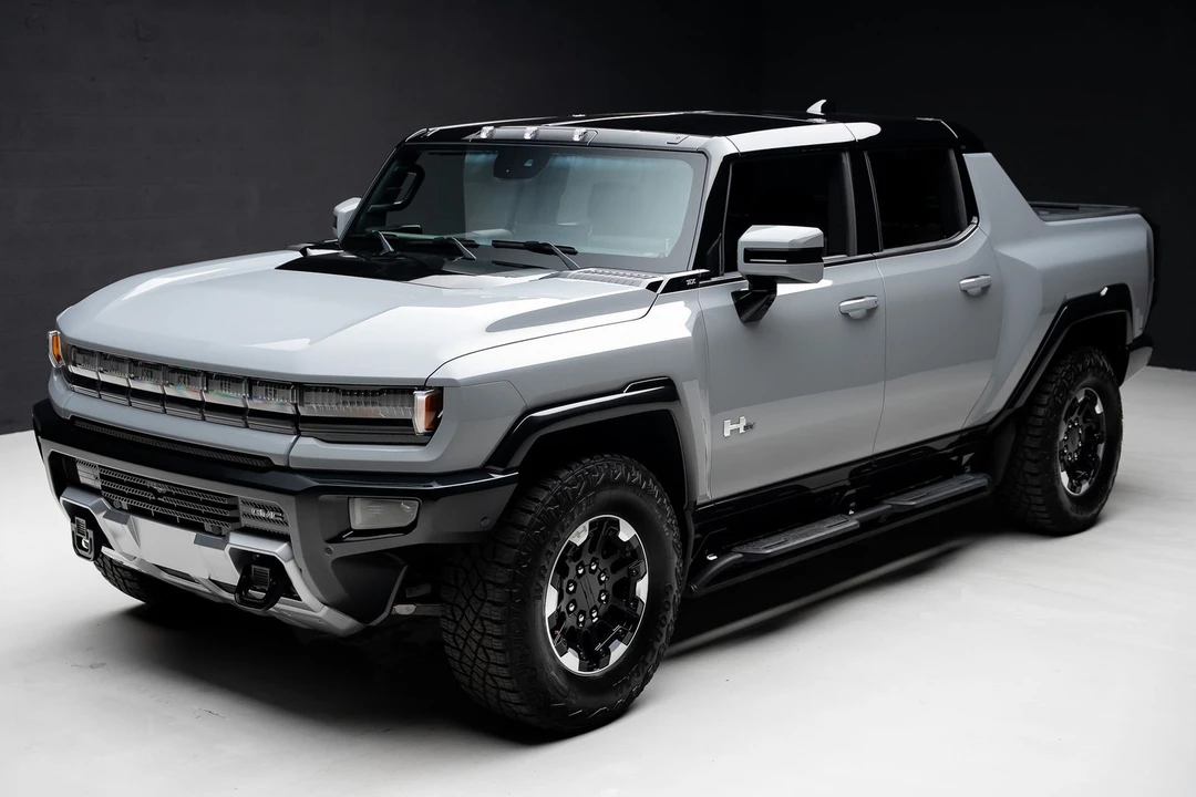 2024 GMC Hummer EV - Image 5 of 21