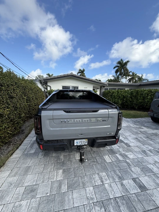2024 GMC Hummer EV - Image 6 of 16
