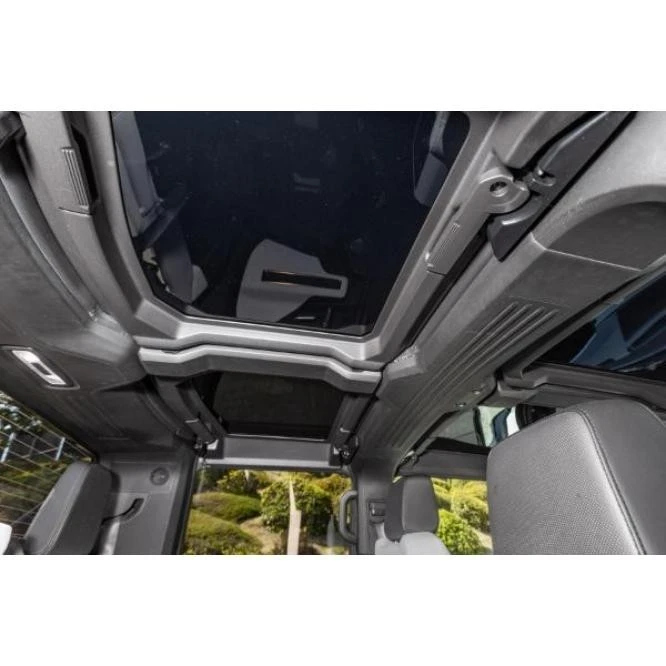 2024 GMC Hummer EV - Image 17 of 21