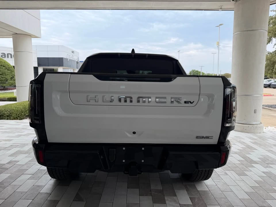 2024 GMC Hummer EV - Image 4 of 8