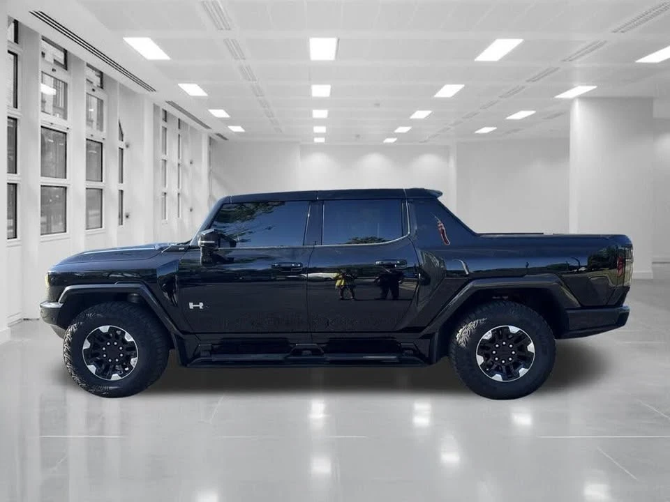 2024 GMC Hummer EV - Image 5 of 11