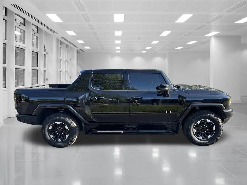 2024 GMC Hummer EV - Image 4 of 11