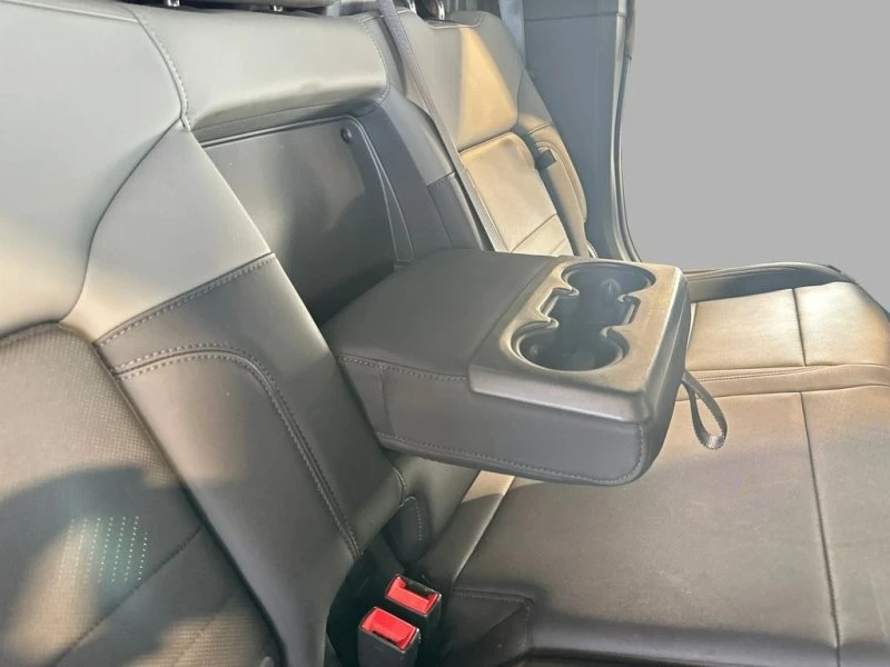 2024 GMC Hummer EV - Image 16 of 19