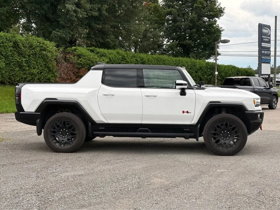 2024 GMC Hummer EV - Image 8 of 20