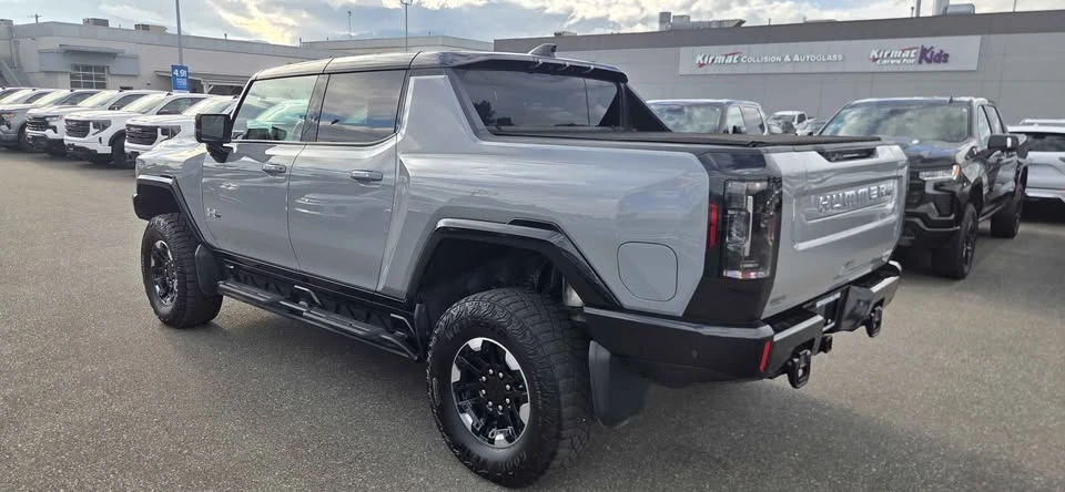 2024 GMC Hummer EV - Image 7 of 7