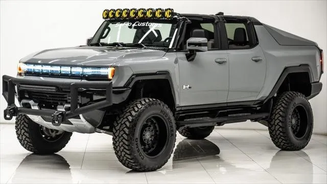 2024 GMC Hummer EV Pickup The Strikeforce Pickup Edition
