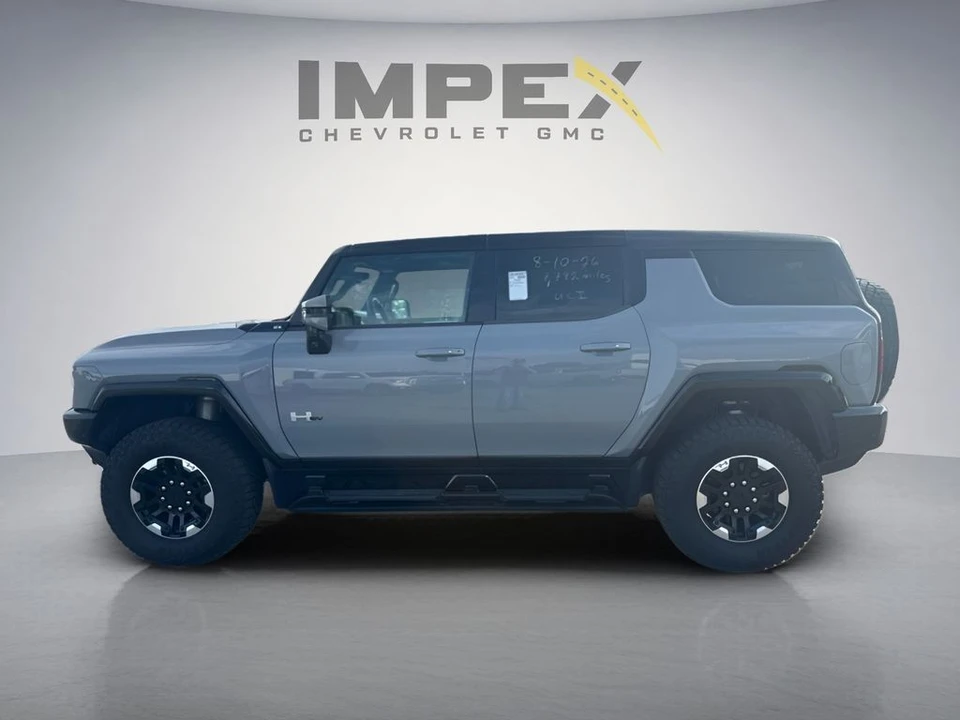 2024 GMC Hummer EV - Image 2 of 15