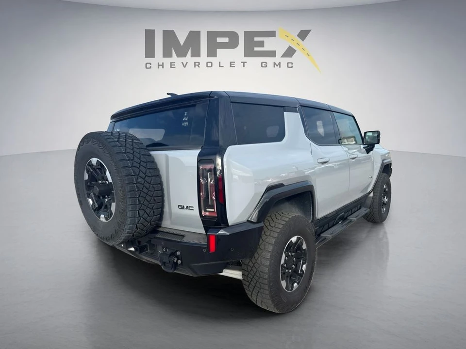 2024 GMC Hummer EV - Image 5 of 15