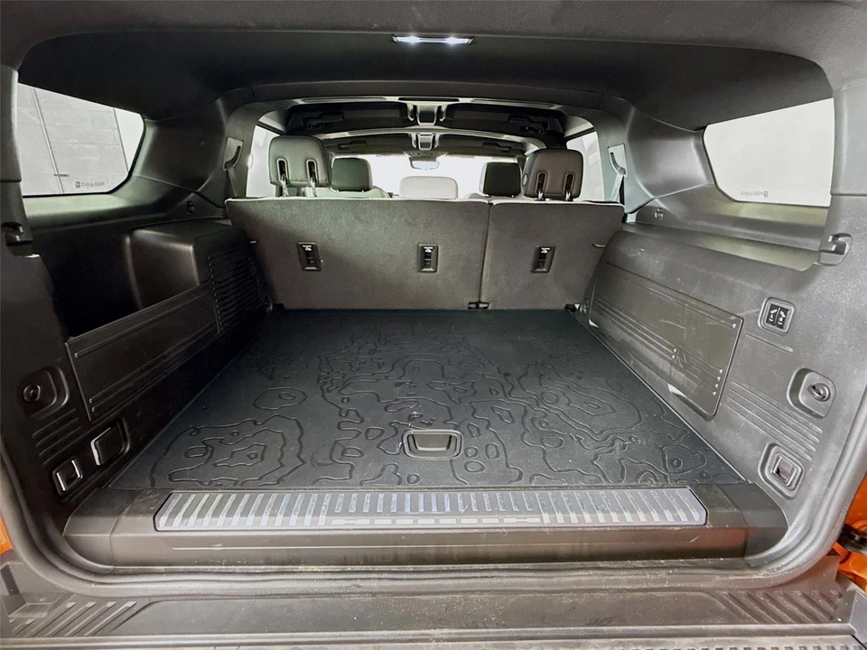 2024 GMC Hummer EV - Image 19 of 21