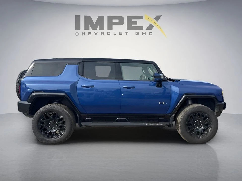 2024 GMC Hummer EV - Image 6 of 15