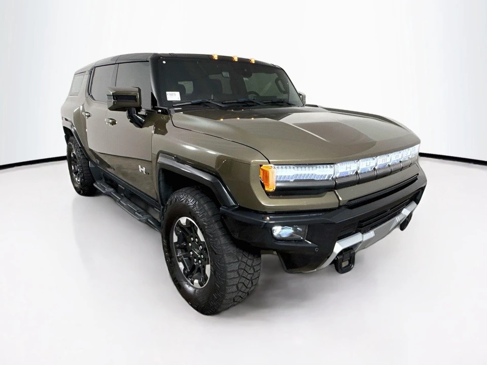 2024 GMC Hummer EV - Image 8 of 30