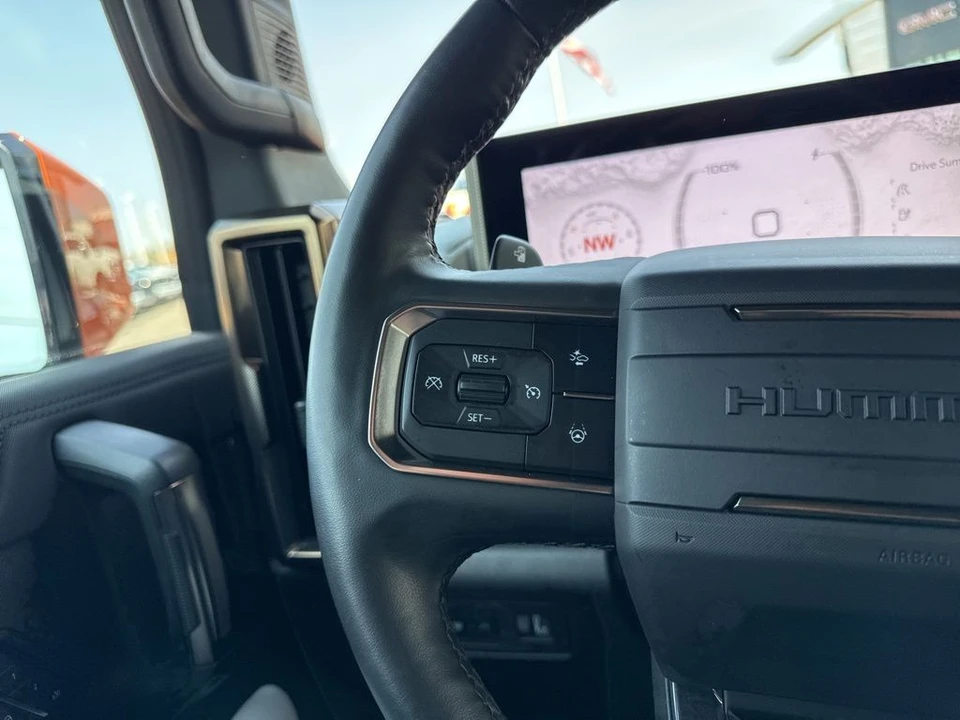 2024 GMC Hummer EV - Image 16 of 21