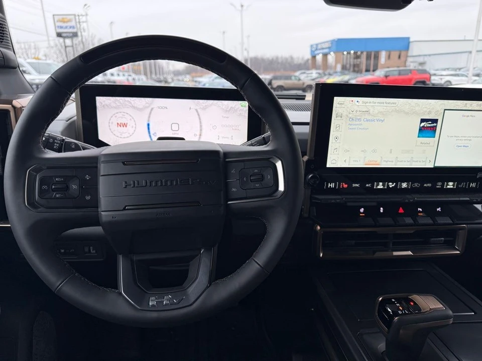 2024 GMC Hummer EV - Image 17 of 21