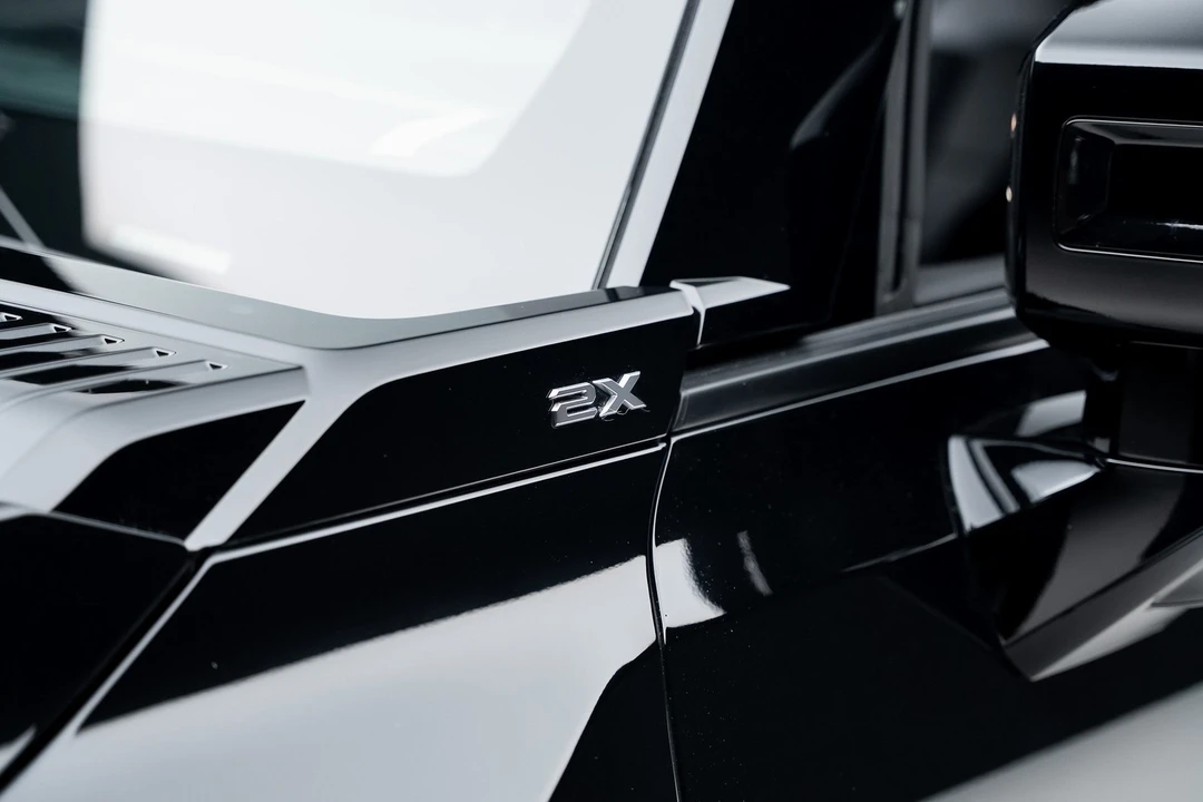 2024 GMC Hummer EV - Image 20 of 21
