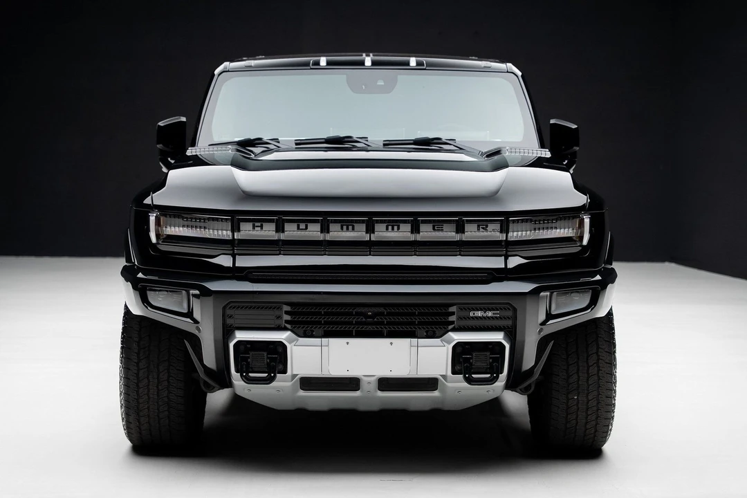 2024 GMC Hummer EV - Image 6 of 21