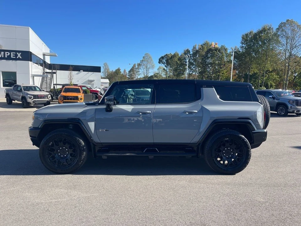 2024 GMC Hummer EV - Image 2 of 21