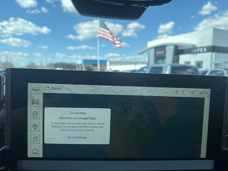 2024 GMC Hummer EV - Image 21 of 21