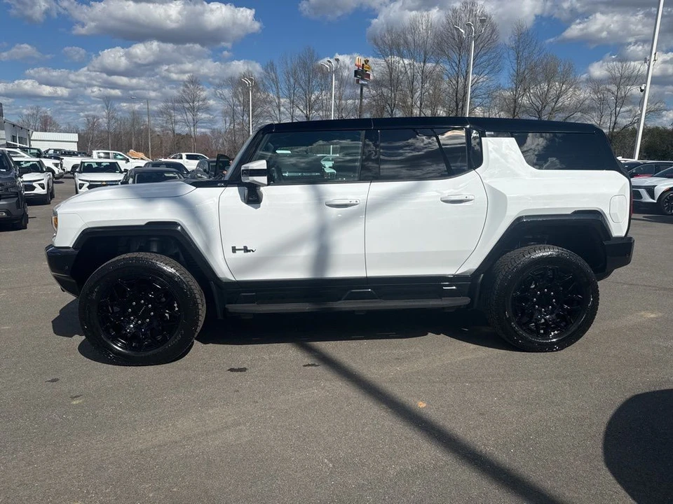 2024 GMC Hummer EV - Image 2 of 21