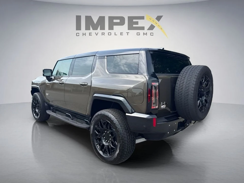 2024 GMC Hummer EV - Image 3 of 31