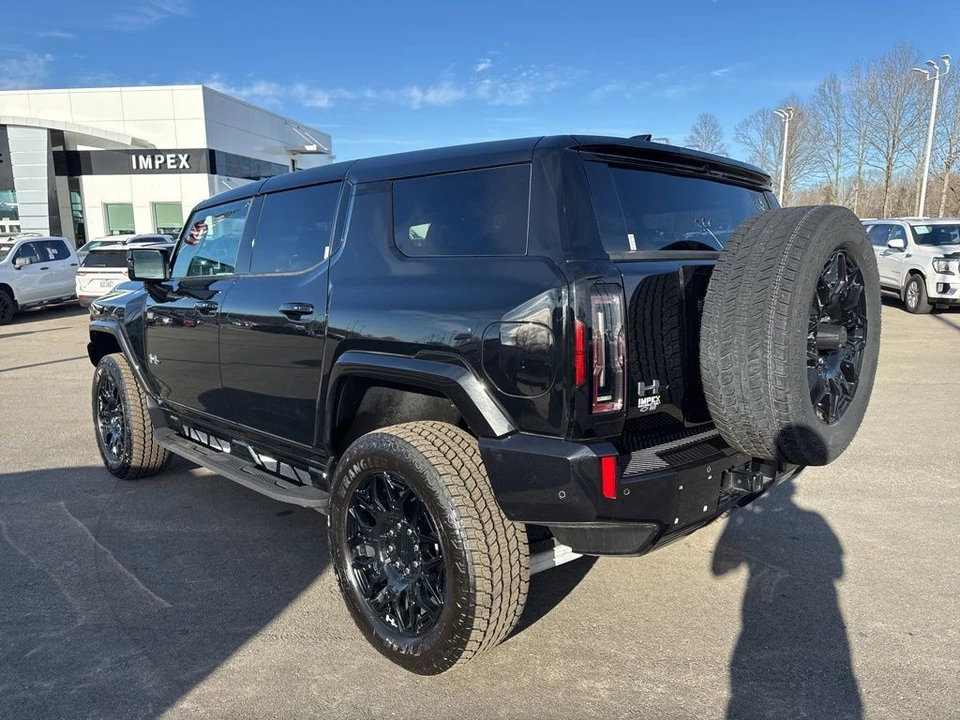 2024 GMC Hummer EV - Image 3 of 12