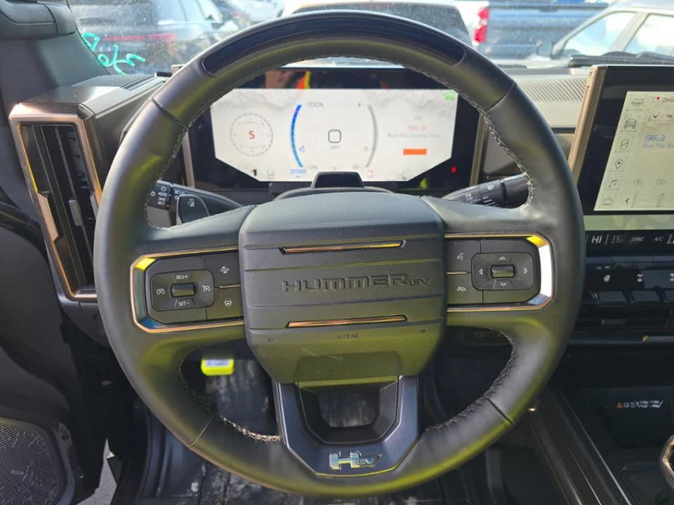2024 GMC Hummer EV - Image 6 of 10