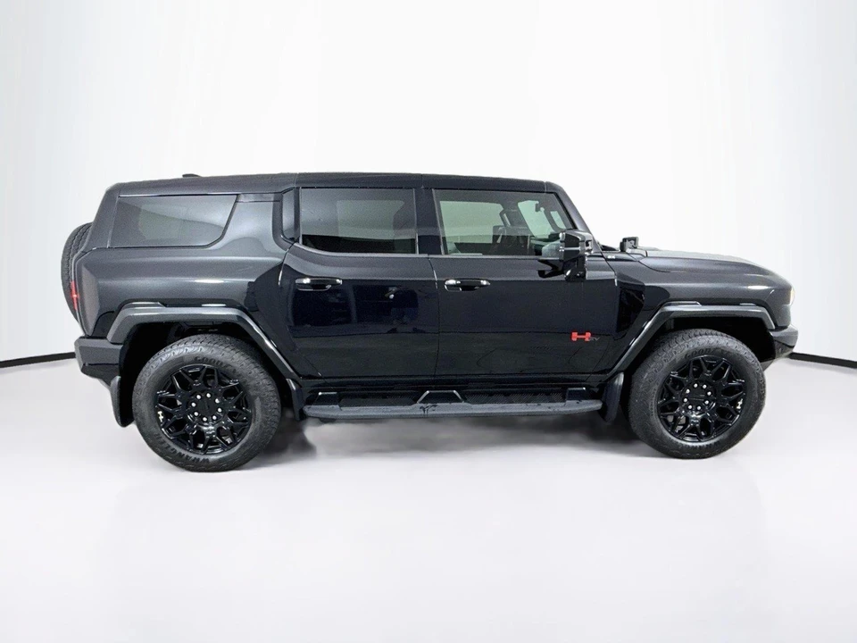 2024 GMC Hummer EV - Image 6 of 31