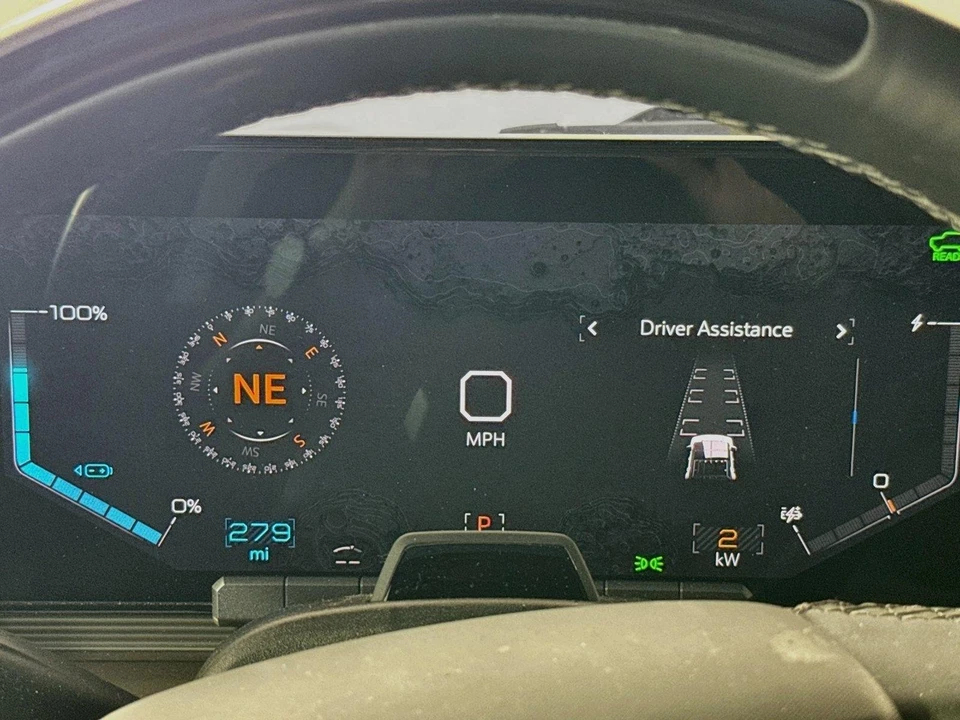 2024 GMC Hummer EV - Image 7 of 16