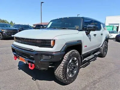 2024 GMC Hummer EV SUV 2X