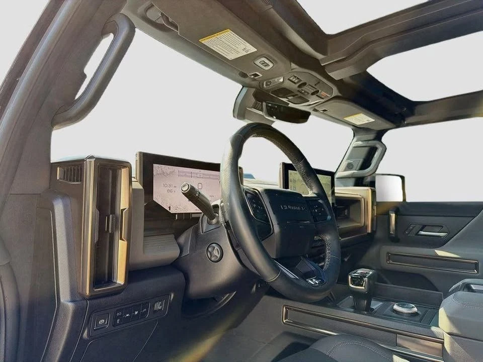 2024 GMC Hummer EV - Image 12 of 20