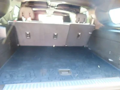 2024 GMC Hummer EV - Image 7 of 9