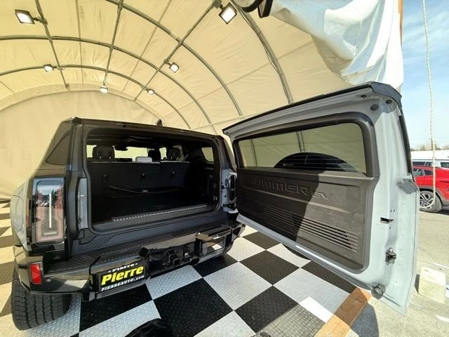 2024 GMC Hummer EV - Image 4 of 20