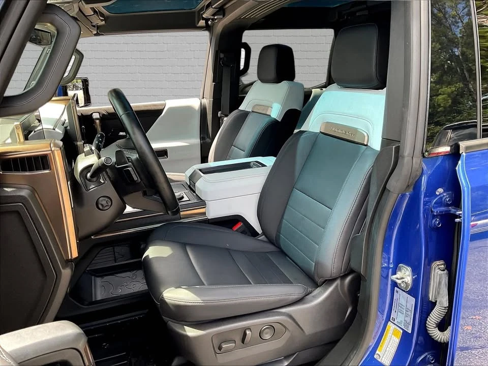 2024 GMC Hummer EV - Image 13 of 18