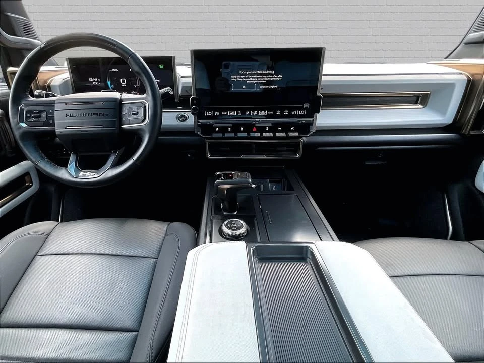 2024 GMC Hummer EV - Image 7 of 18