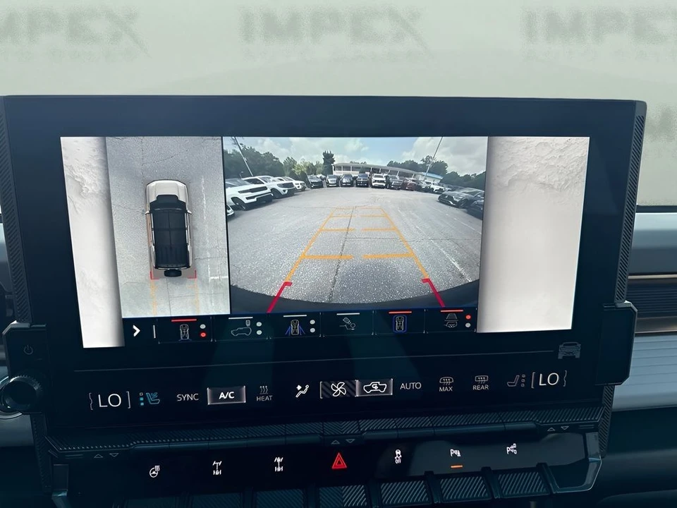 2024 GMC Hummer EV - Image 11 of 22
