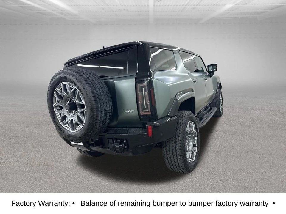 2024 GMC Hummer EV - Image 14 of 31