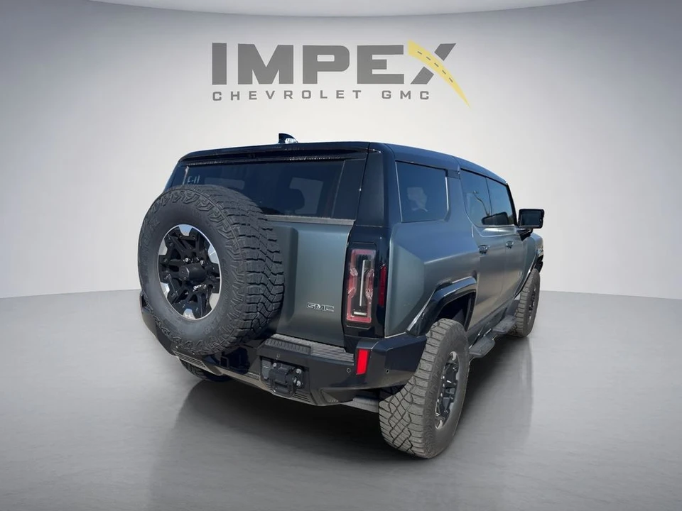 2024 GMC Hummer EV - Image 4 of 10