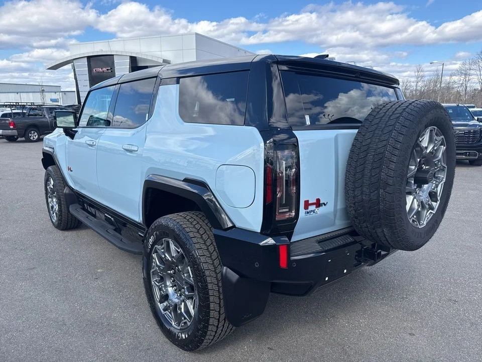 2024 GMC Hummer EV - Image 3 of 21