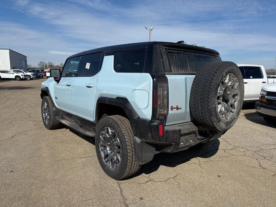 2024 GMC Hummer EV - Image 2 of 6