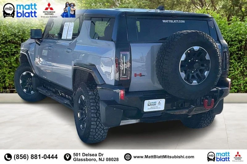 2024 GMC Hummer EV - Image 12 of 12