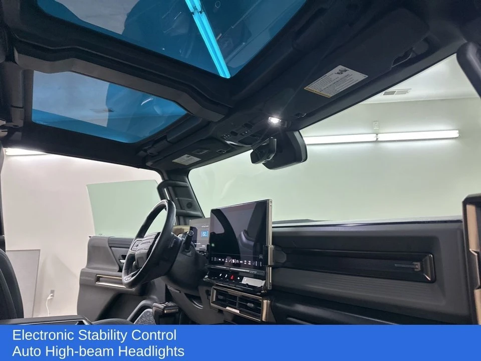 2024 GMC Hummer EV - Image 18 of 21